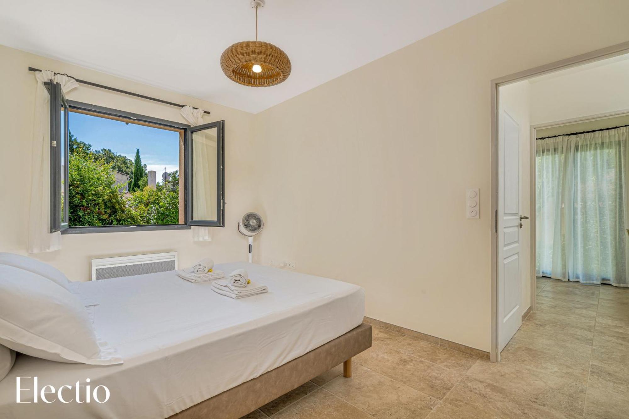 Villa Oliveda - Piscine & Salon Cinema Lourmarin Dış mekan fotoğraf