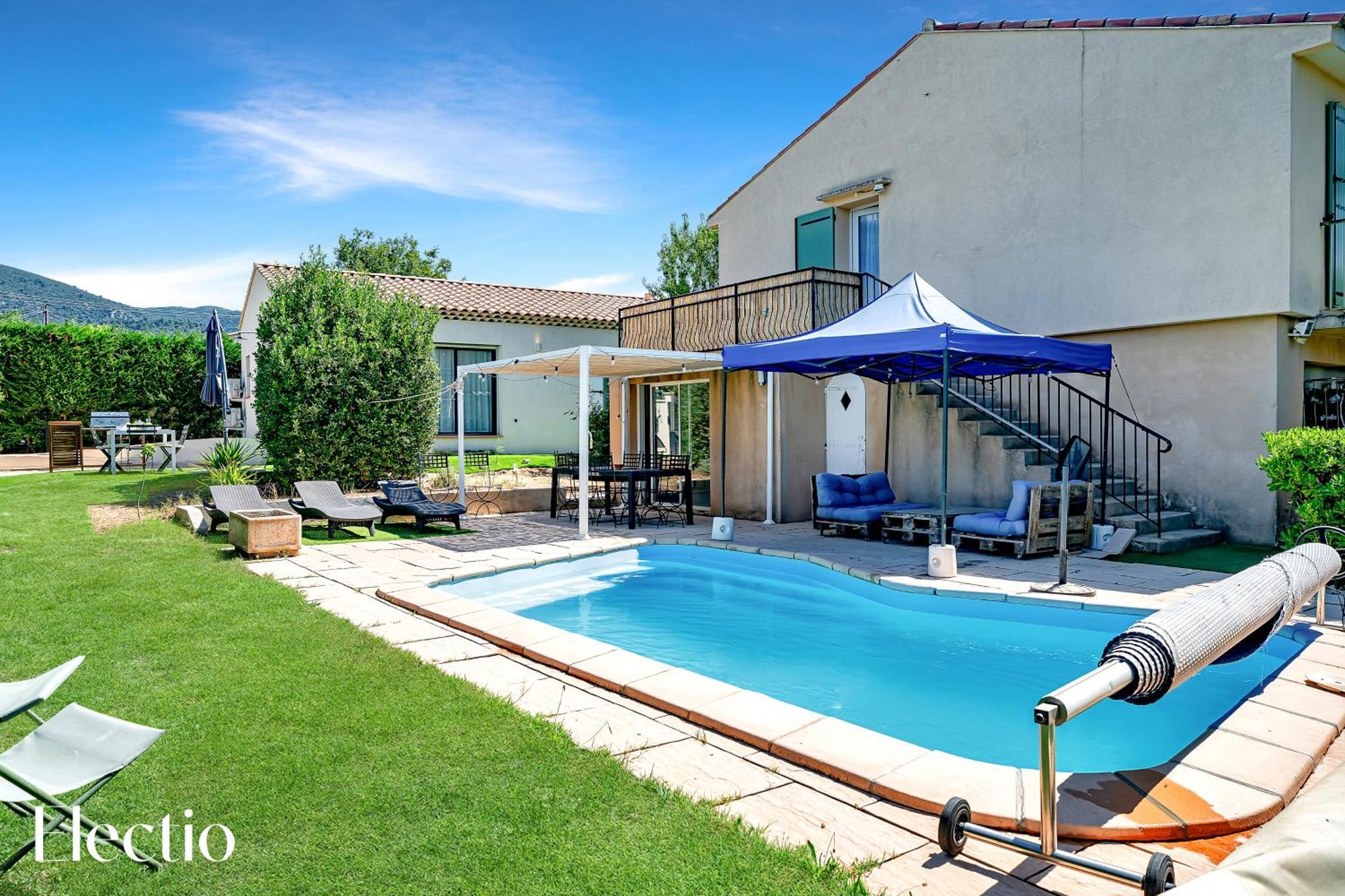 Villa Oliveda - Piscine & Salon Cinema Lourmarin Dış mekan fotoğraf